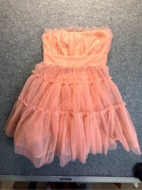 Francesca's Collections Strapless Peach Tulle Tiered Dress